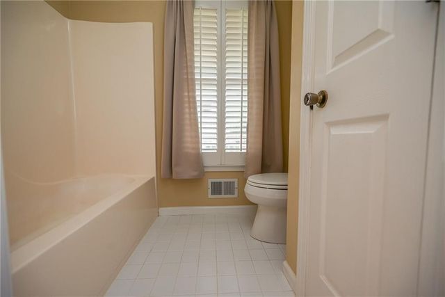 114 Valley Farm Lane, Acworth, GA 30102