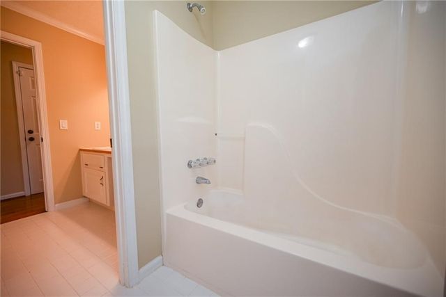 114 Valley Farm Lane, Acworth, GA 30102