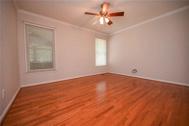 114 Valley Farm Lane, Acworth, GA 30102