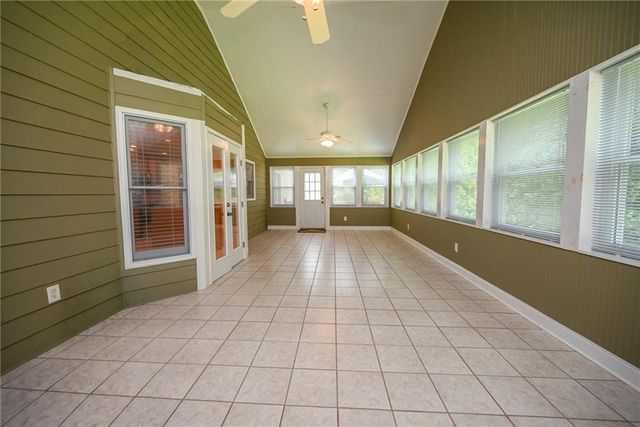 114 Valley Farm Lane, Acworth, GA 30102