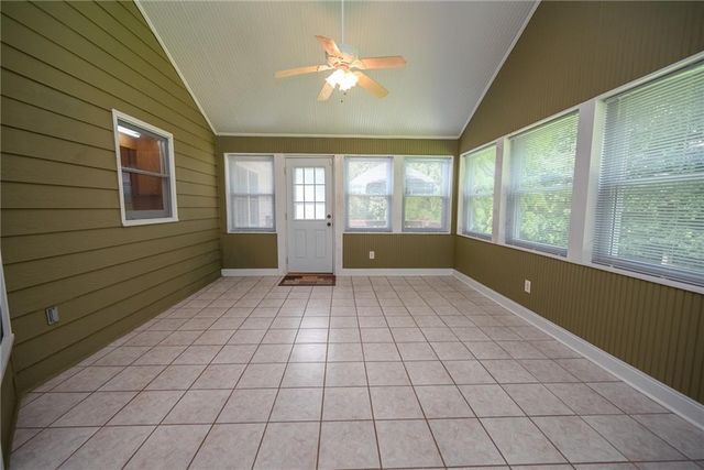 114 Valley Farm Lane, Acworth, GA 30102