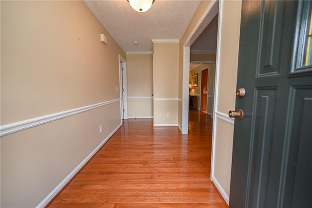 114 Valley Farm Lane, Acworth, GA 30102