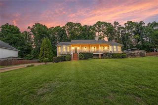 114 Valley Farm Lane, Acworth, GA 30102