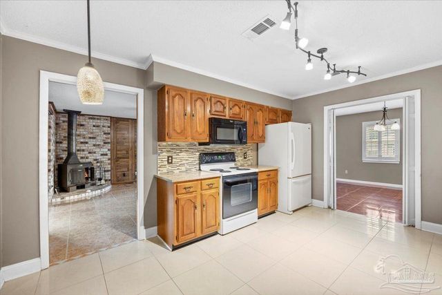 1235 Chisholm Trl, Pensacola, FL 32514