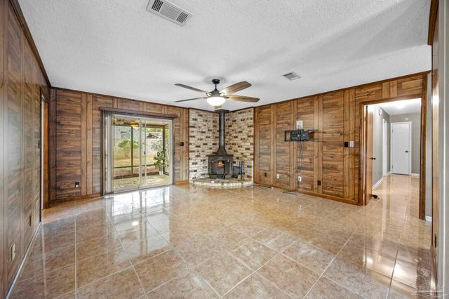 1235 Chisholm Trl, Pensacola, FL 32514