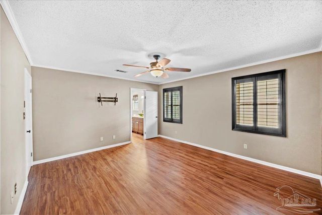 1235 Chisholm Trl, Pensacola, FL 32514