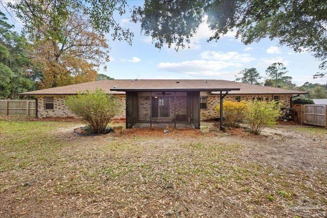 1235 Chisholm Trl, Pensacola, FL 32514