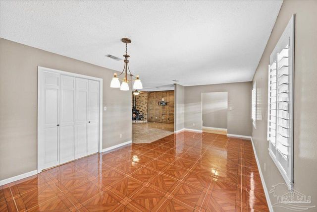 1235 Chisholm Trl, Pensacola, FL 32514