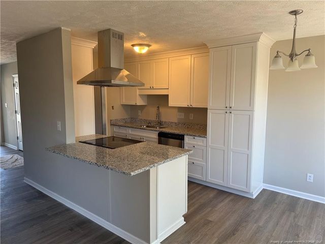 2558 Sourwood Drive, Fayetteville, NC 28301