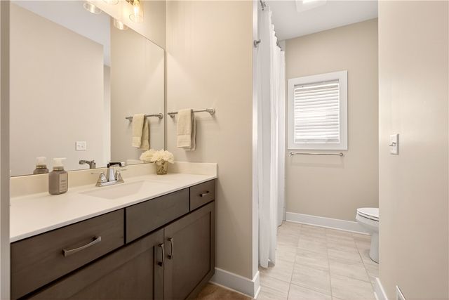 211 Mill Stream Run, Webster, NY 14580