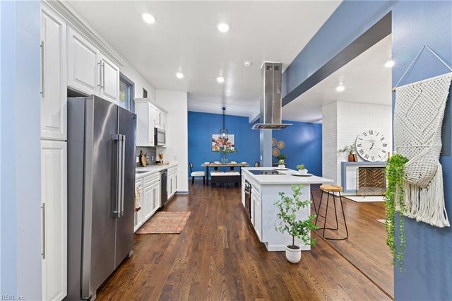 200 Old Landing RD, Yorktown, VA 23692