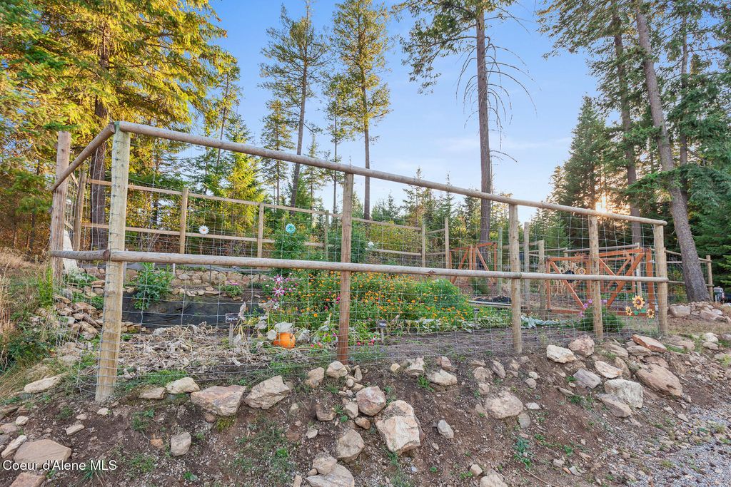 18059 N Advent Ln, Hauser, ID 83854 photo 41