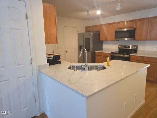 7 Apple Ridge Court, Greensboro, NC 27406