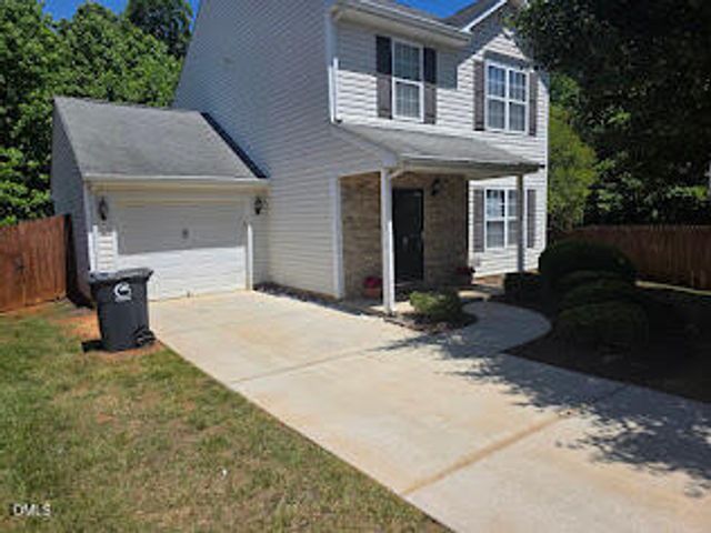 7 Apple Ridge Court, Greensboro, NC 27406