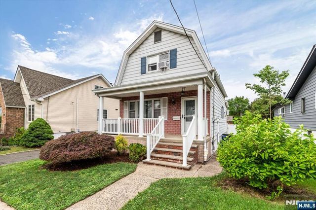 379 Kingsland Avenue, Lyndhurst, NJ 07071
