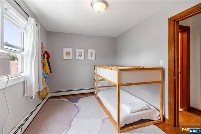 379 Kingsland Avenue, Lyndhurst, NJ 07071
