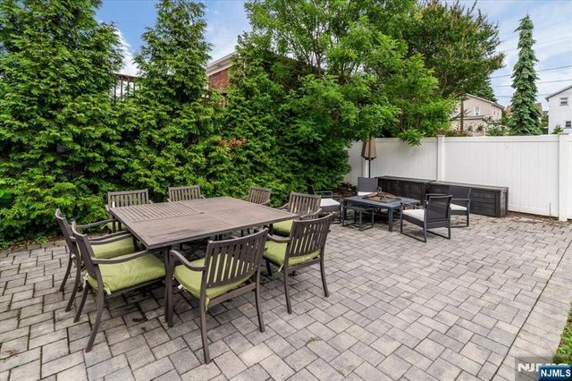 379 Kingsland Avenue, Lyndhurst, NJ 07071