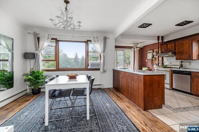379 Kingsland Avenue, Lyndhurst, NJ 07071