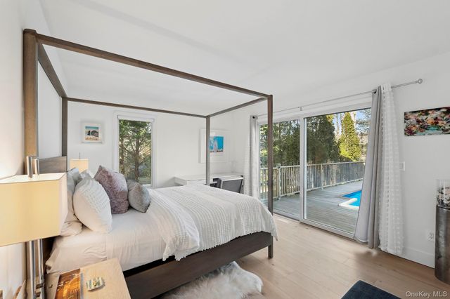 5 Cowhill Lane, Wainscott, NY 11975