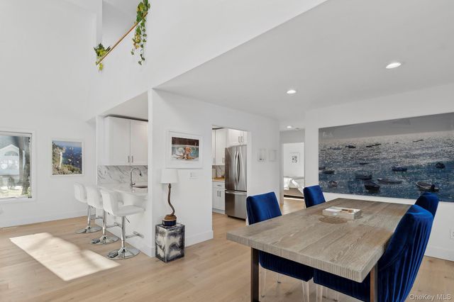 5 Cowhill Lane, Wainscott, NY 11975