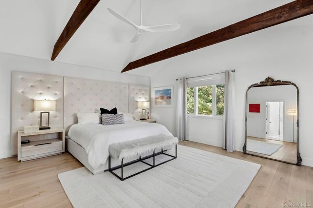 5 Cowhill Lane, Wainscott, NY 11975