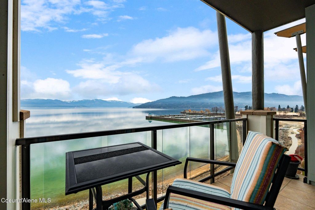 702 Sandpoint AVE, #7302, Sandpoint, ID 83864