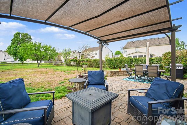 6128 Roseway Court, Harrisburg, NC 28075