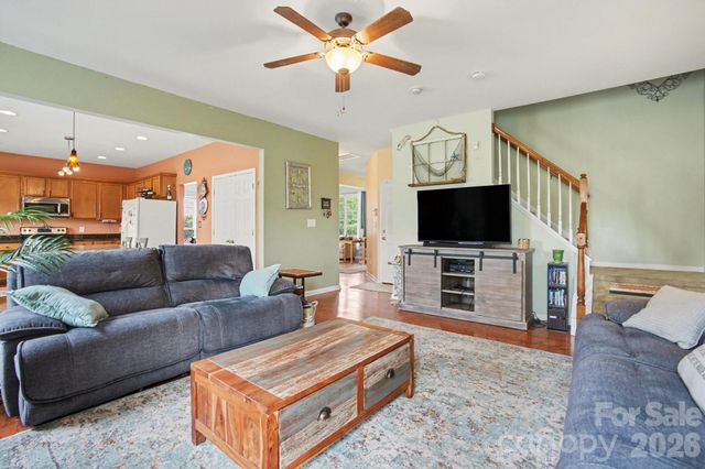 6128 Roseway Court, Harrisburg, NC 28075