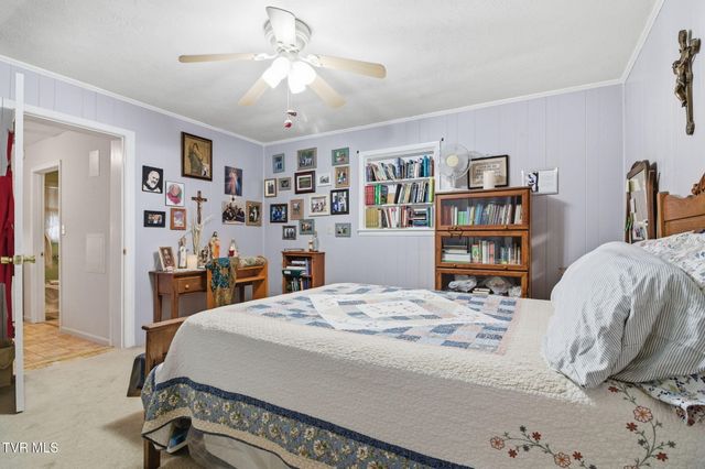 30 Deerfoot Lane, Greeneville, TN 37743