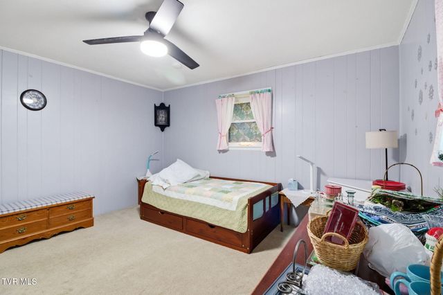 30 Deerfoot Lane, Greeneville, TN 37743