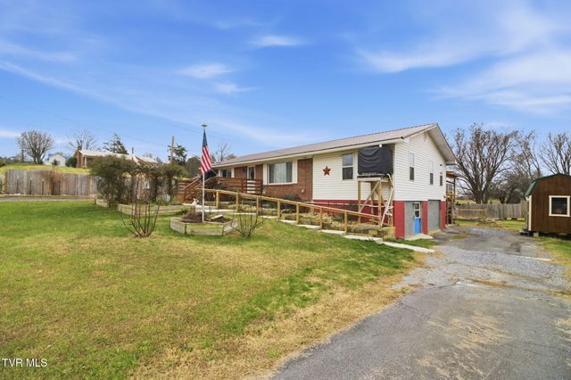 30 Deerfoot Lane, Greeneville, TN 37743