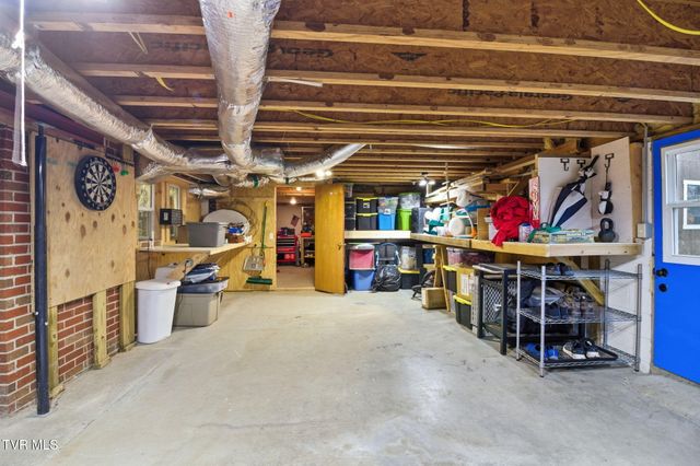 30 Deerfoot Lane, Greeneville, TN 37743