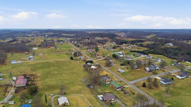 30 Deerfoot Lane, Greeneville, TN 37743