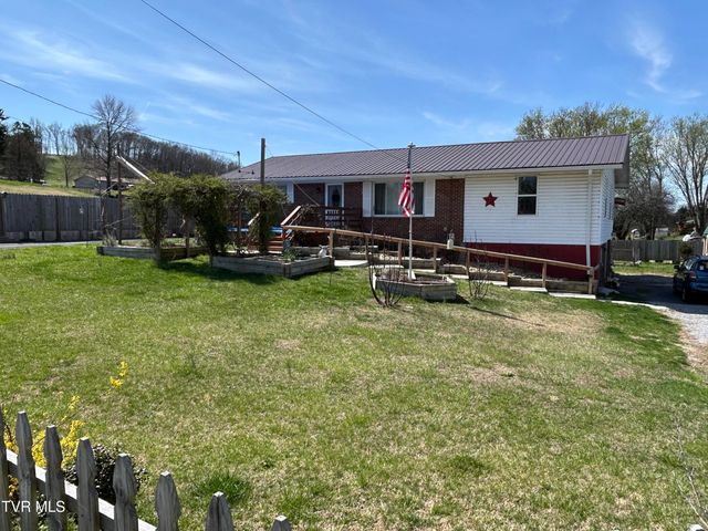 30 Deerfoot Lane, Greeneville, TN 37743