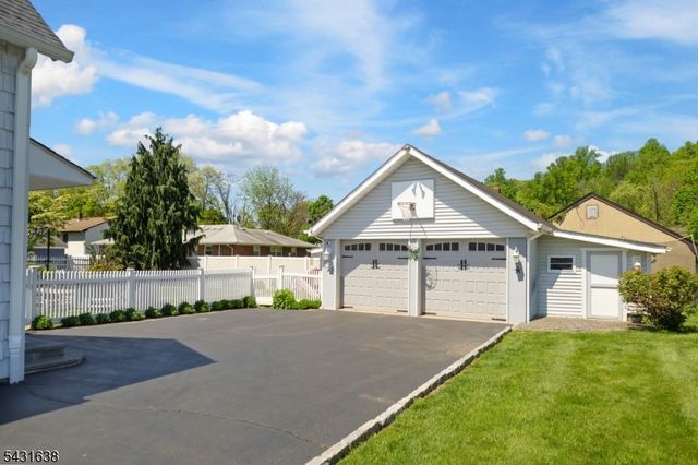 2065 Prospect Ave, Scotch Plains Twp., NJ 07076