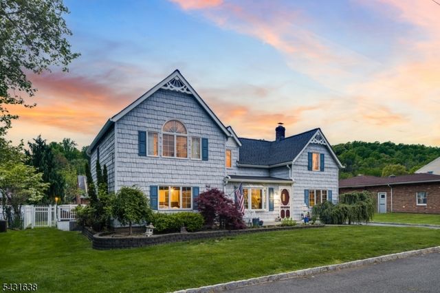 2065 Prospect Ave, Scotch Plains Twp., NJ 07076