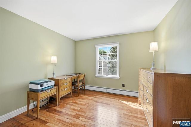 137 S Maple Avenue B, Park Ridge, NJ 07656