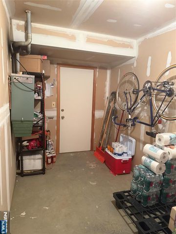 137 S Maple Avenue B, Park Ridge, NJ 07656