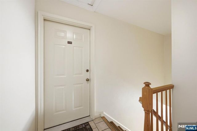 137 S Maple Avenue B, Park Ridge, NJ 07656