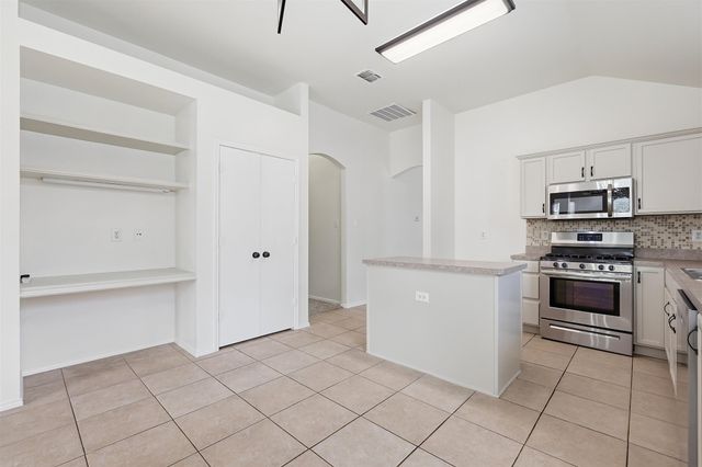 8500 Prairie Fire Drive, Fort Worth, TX 76131
