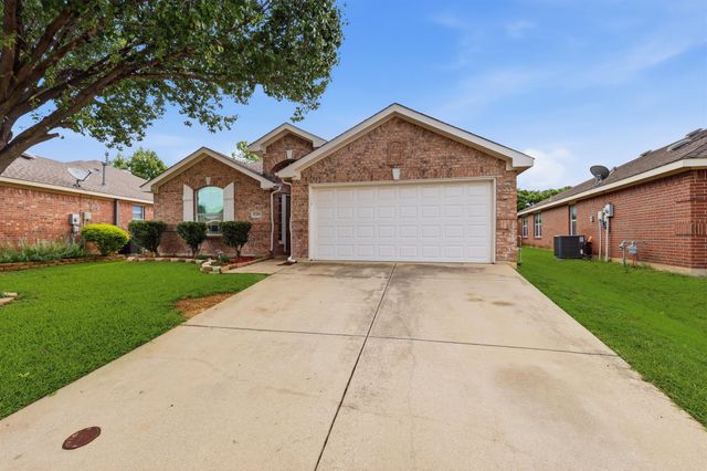 8500 Prairie Fire Drive, Fort Worth, TX 76131
