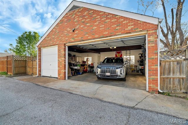 3436 Tedmar Avenue, St Louis, MO 63139