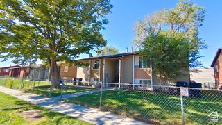 2530 S PARKCREST DR, West Valley City, UT 84119