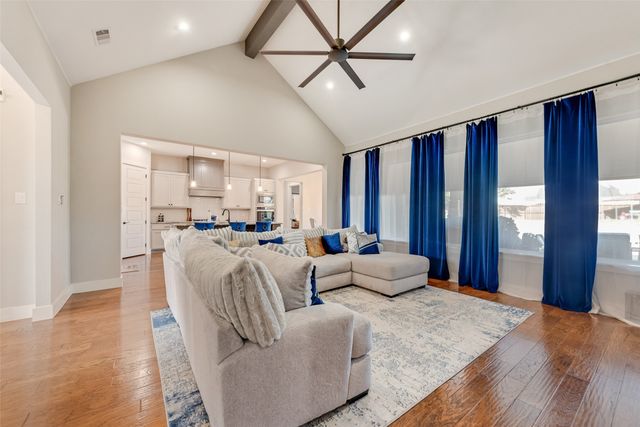 4011 Tuscany Lane, Midlothian, TX 76065