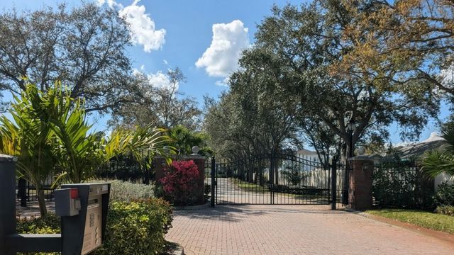 2919 BAYSHORE VISTA DRIVE, Tampa, FL 33611