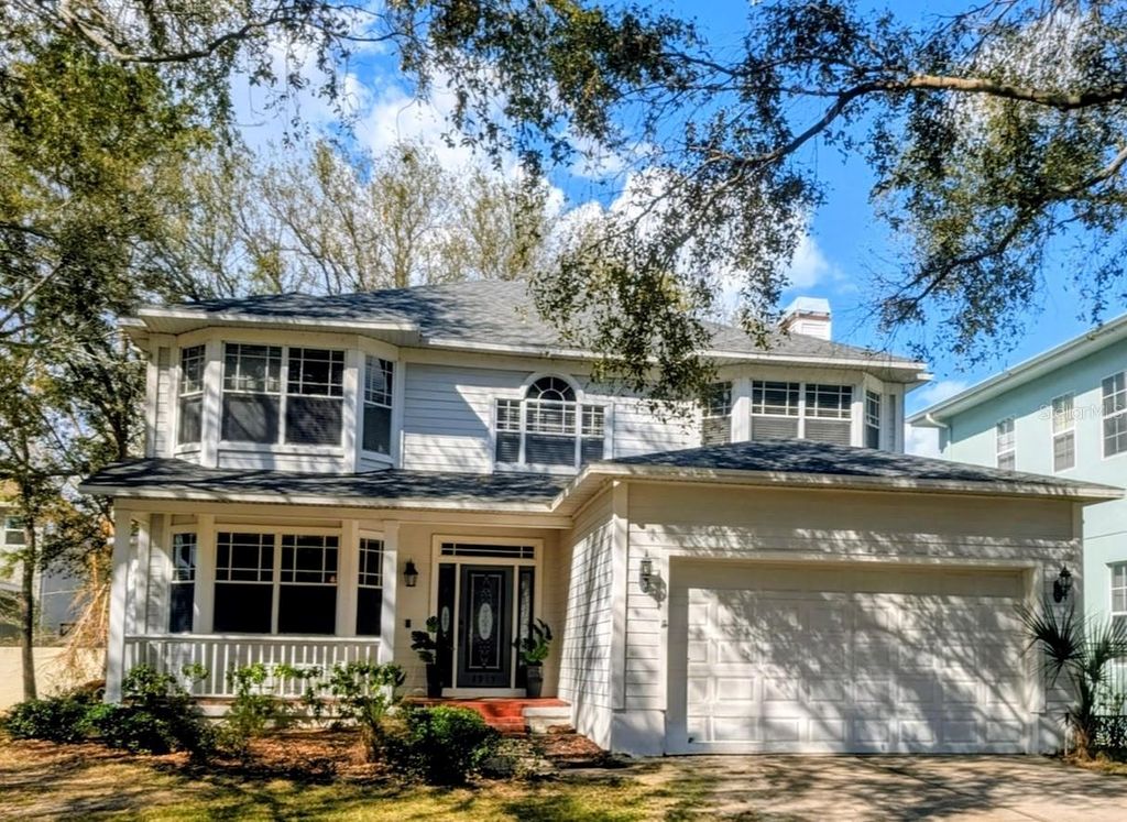 Image 2 of property listing at 2919 BAYSHORE VISTA DRIVE, Tampa, FL 33611