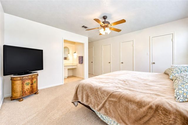 11403 Brook Meadows Lane, Meadows Place, TX 77477
