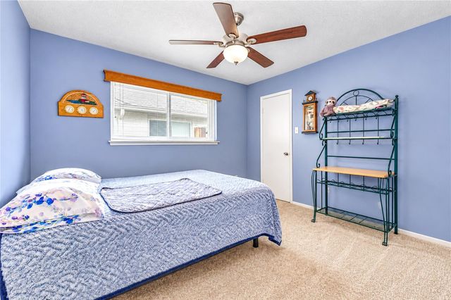 11403 Brook Meadows Lane, Meadows Place, TX 77477