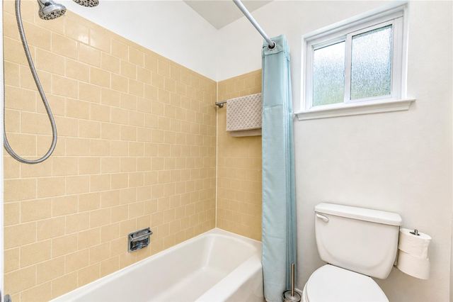 11403 Brook Meadows Lane, Meadows Place, TX 77477