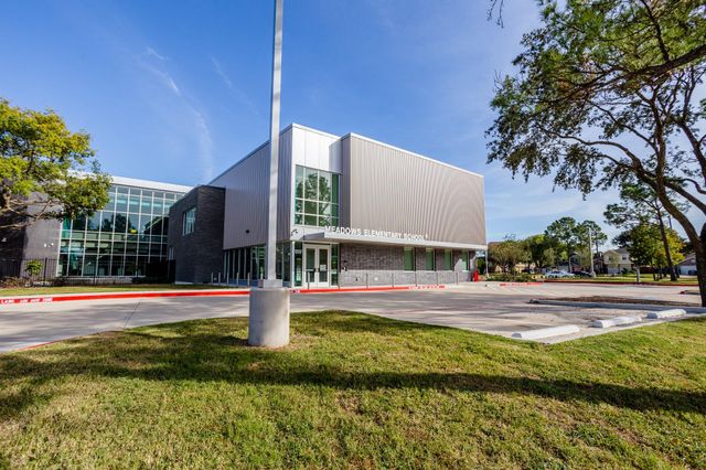 11403 Brook Meadows Lane, Meadows Place, TX 77477